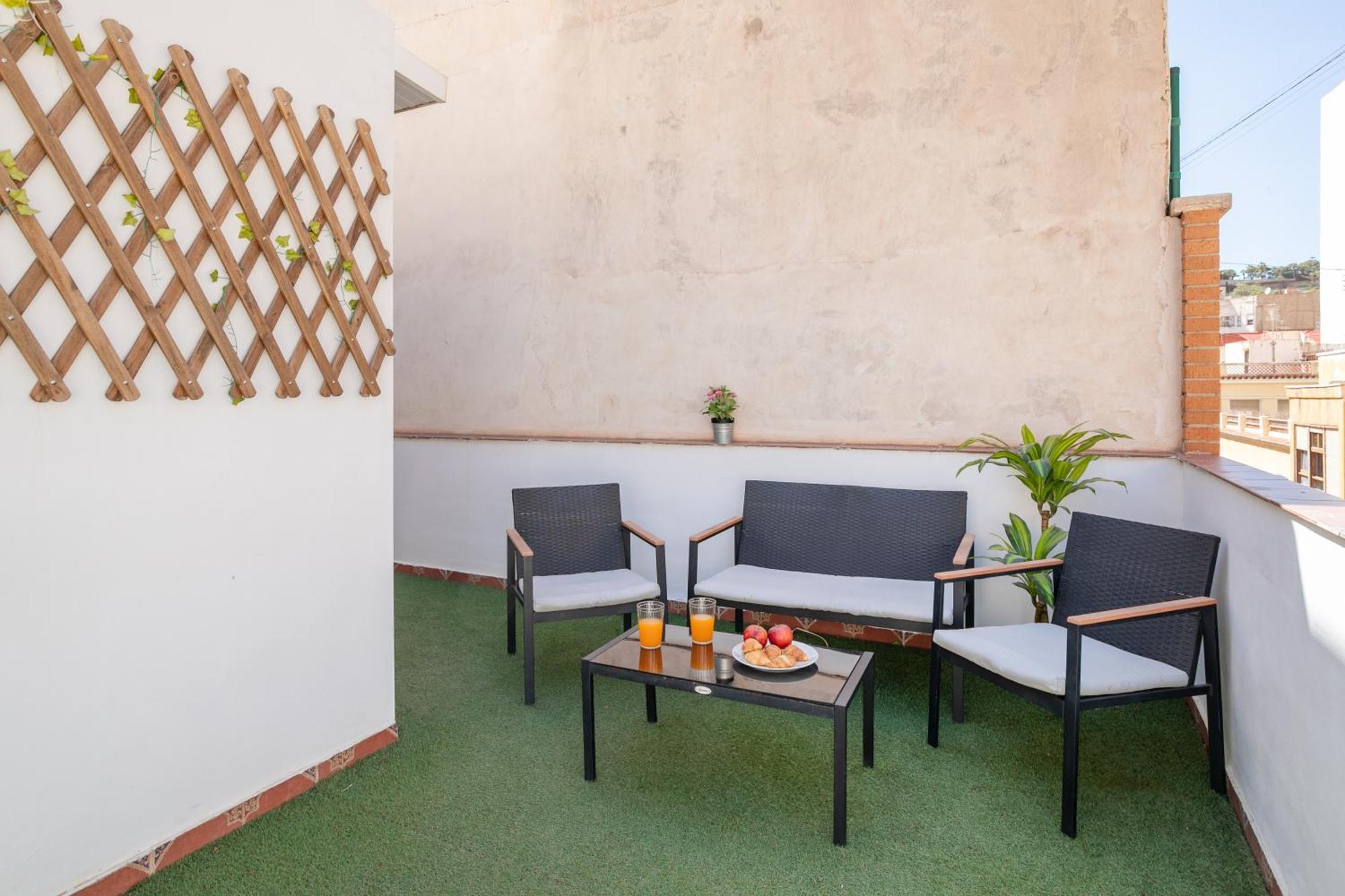 Apartamentos San Leandro, Centro Alicante Exterior foto